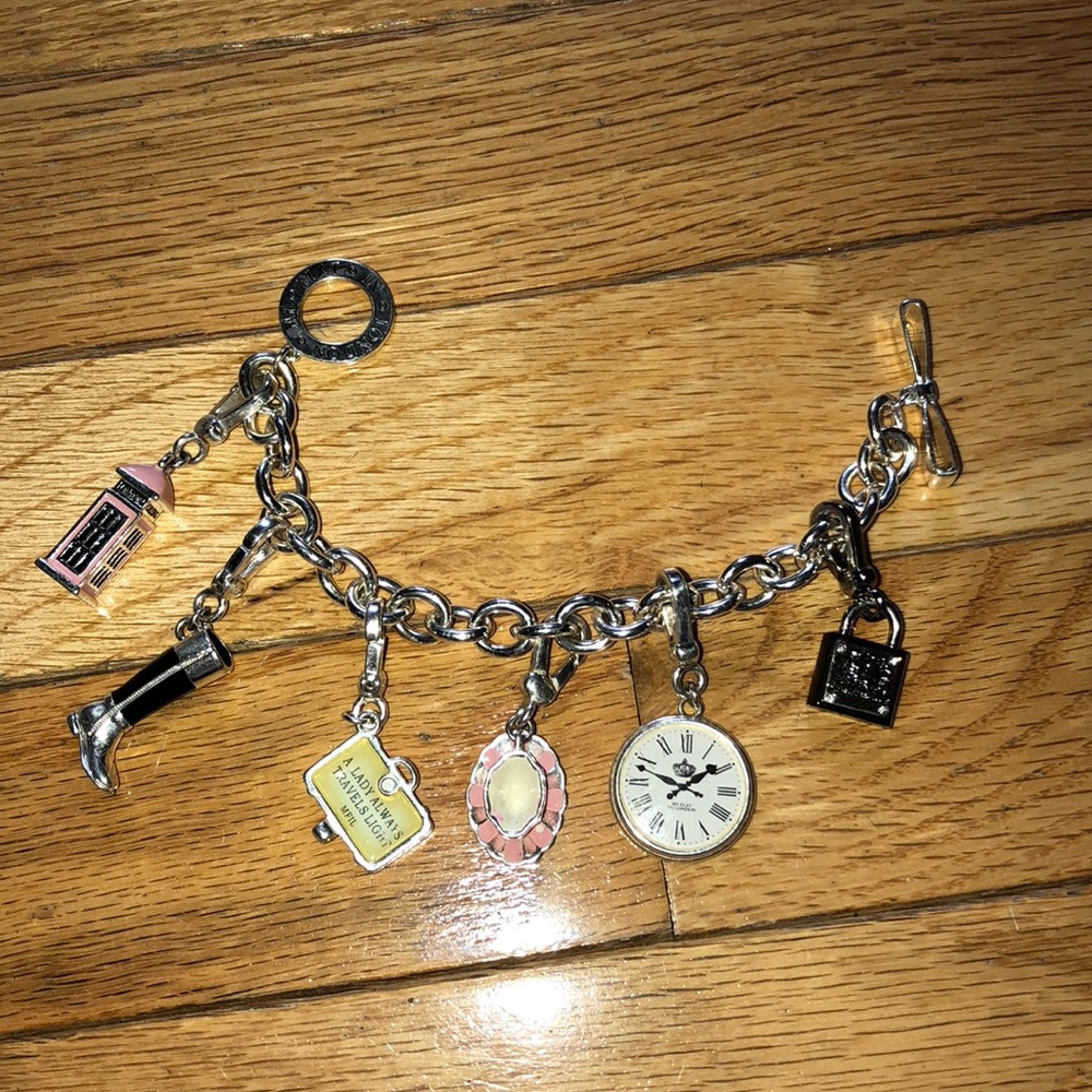Brighten My Flat in London charm bracelet